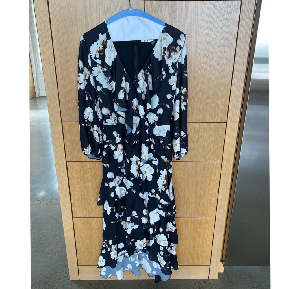 Alice + Olivia Dress